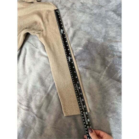 Chico's Sweater Womens Size 2 Large Gold Turtleneck Metallic Shimmer Pullover - Picture 8 of 10